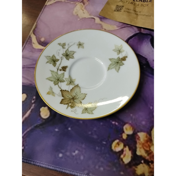 Noritake Trailing Ivy Saucer 2760 - Picture 1 of 5